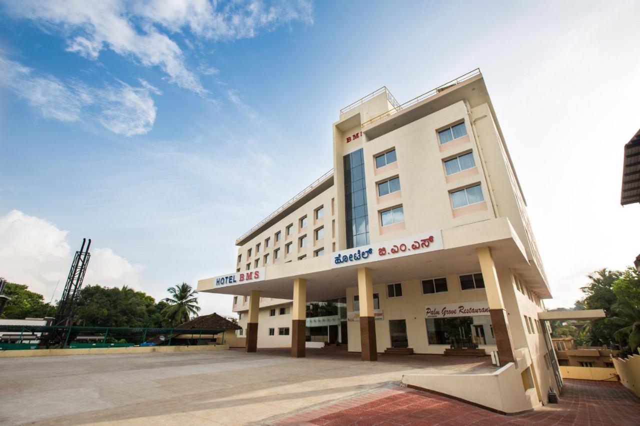 Hotel BMS Mangalore Buitenkant foto