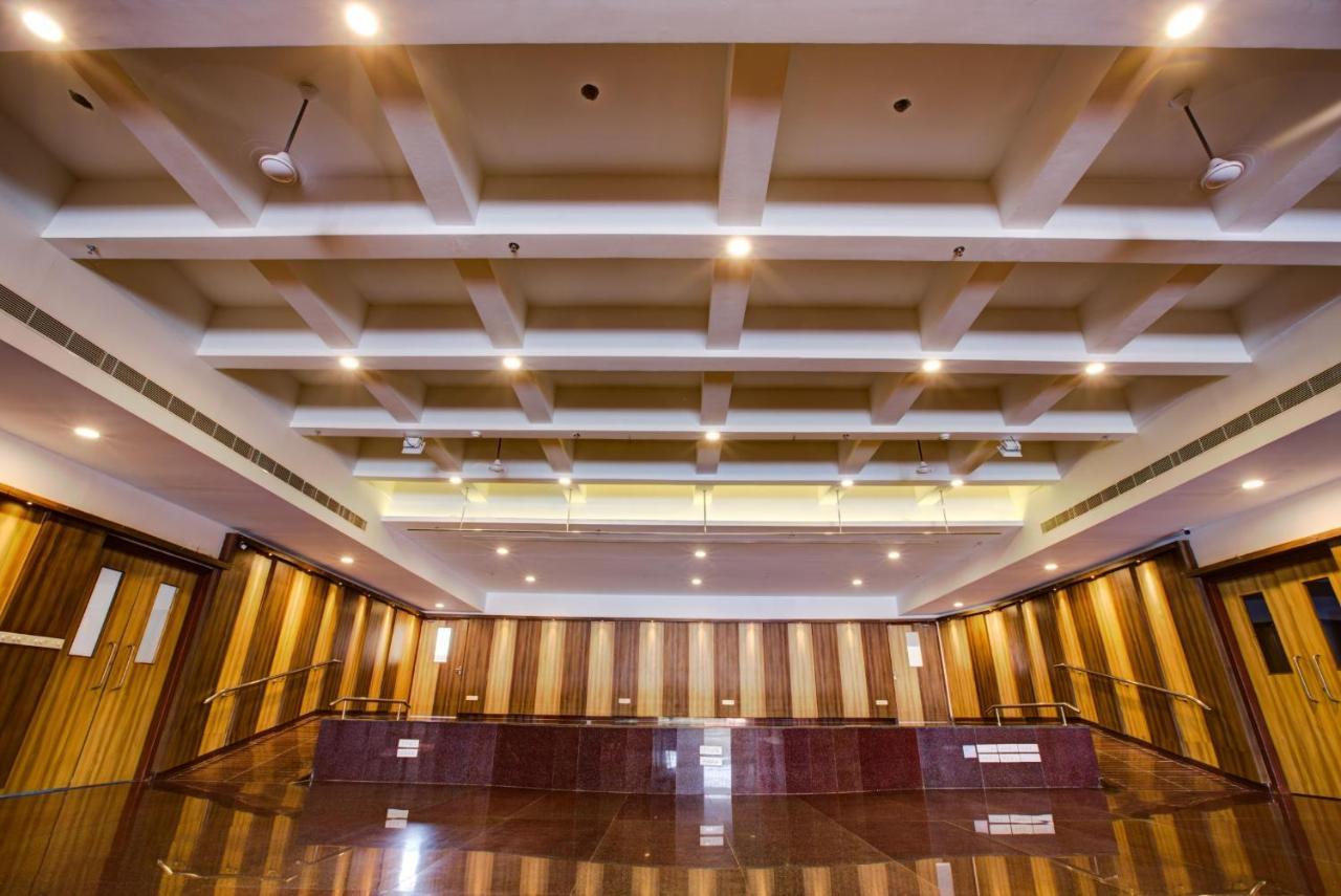 Hotel BMS Mangalore Buitenkant foto
